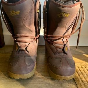 Vans Snowboard Boots